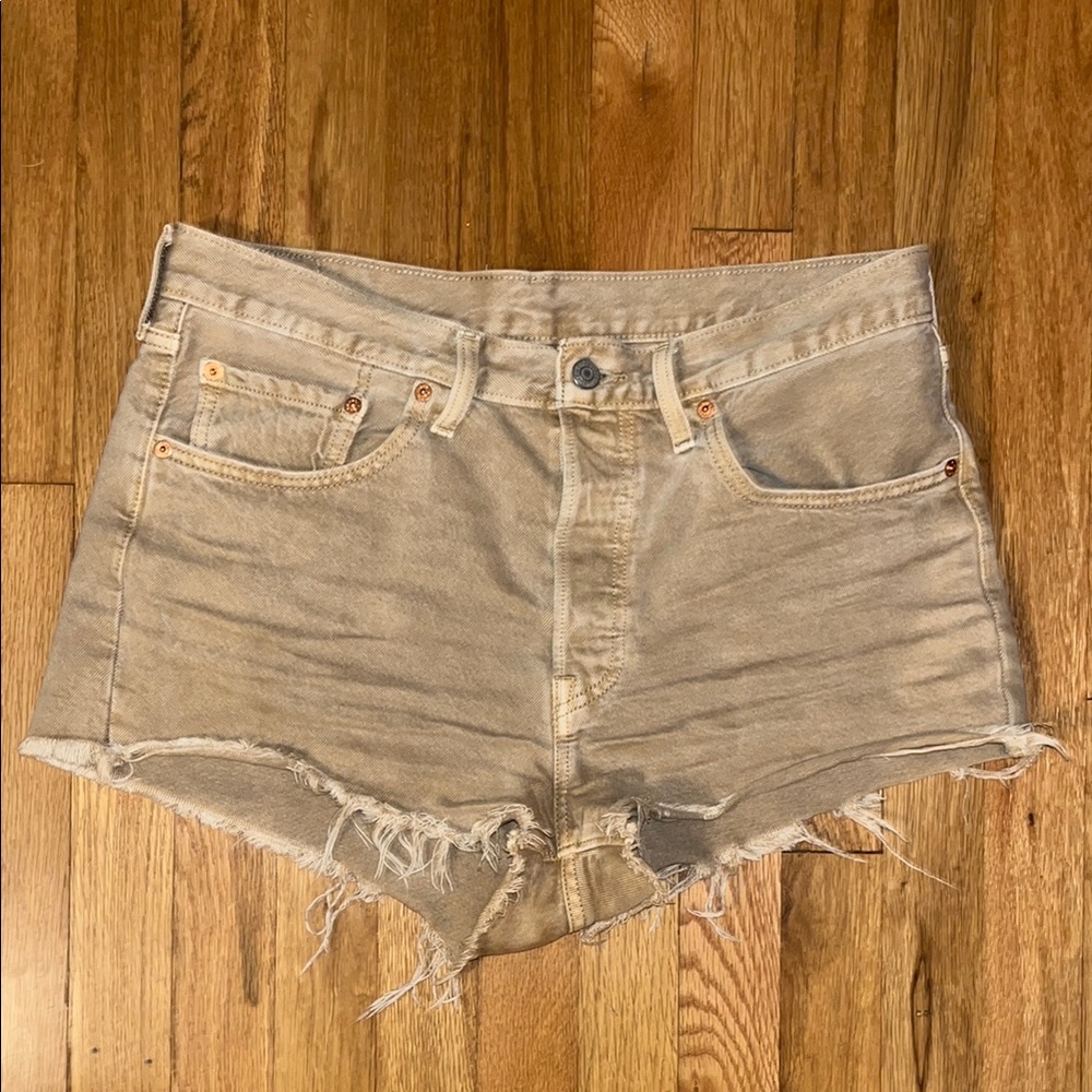 High-Rise Raw Hem Women's Denim Shorts frayed SZ 31 waist— Sand/tan/khaki